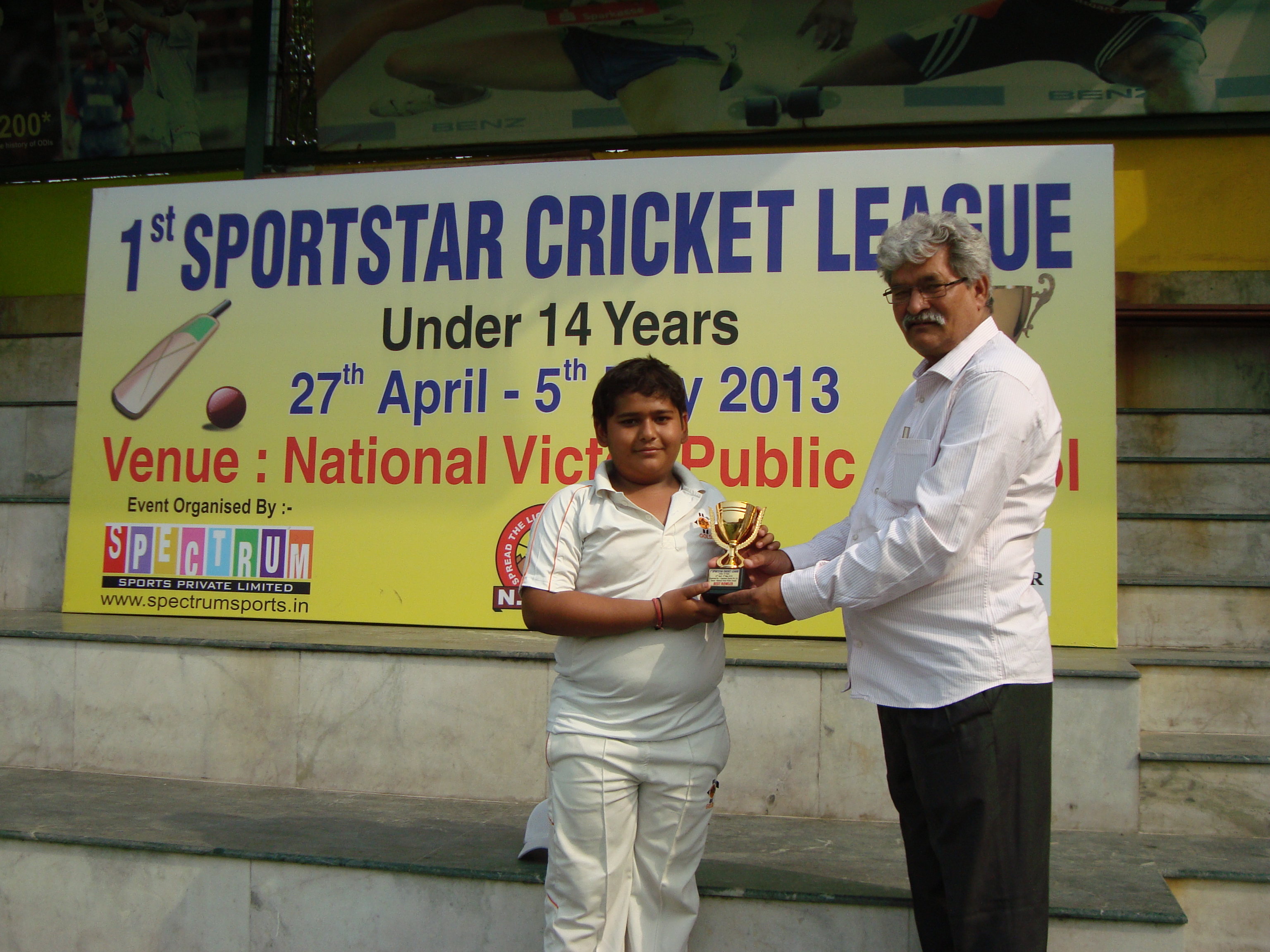 Best Bowler (Anchit of Uttaranchal Boys)